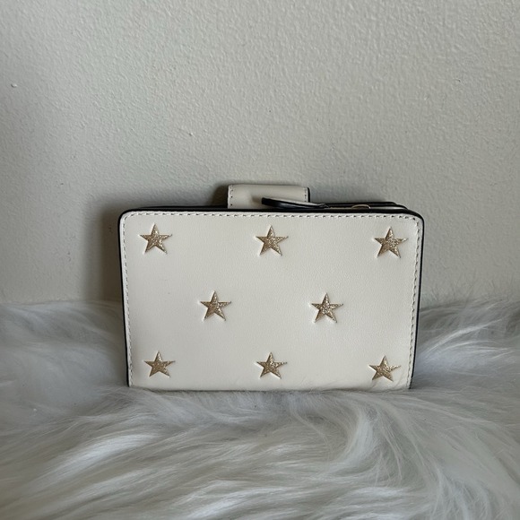 Coach Medium Corner Zip Wallet Chalk White Gold Glitter Star Bifold Leather - Picture 2 of 6